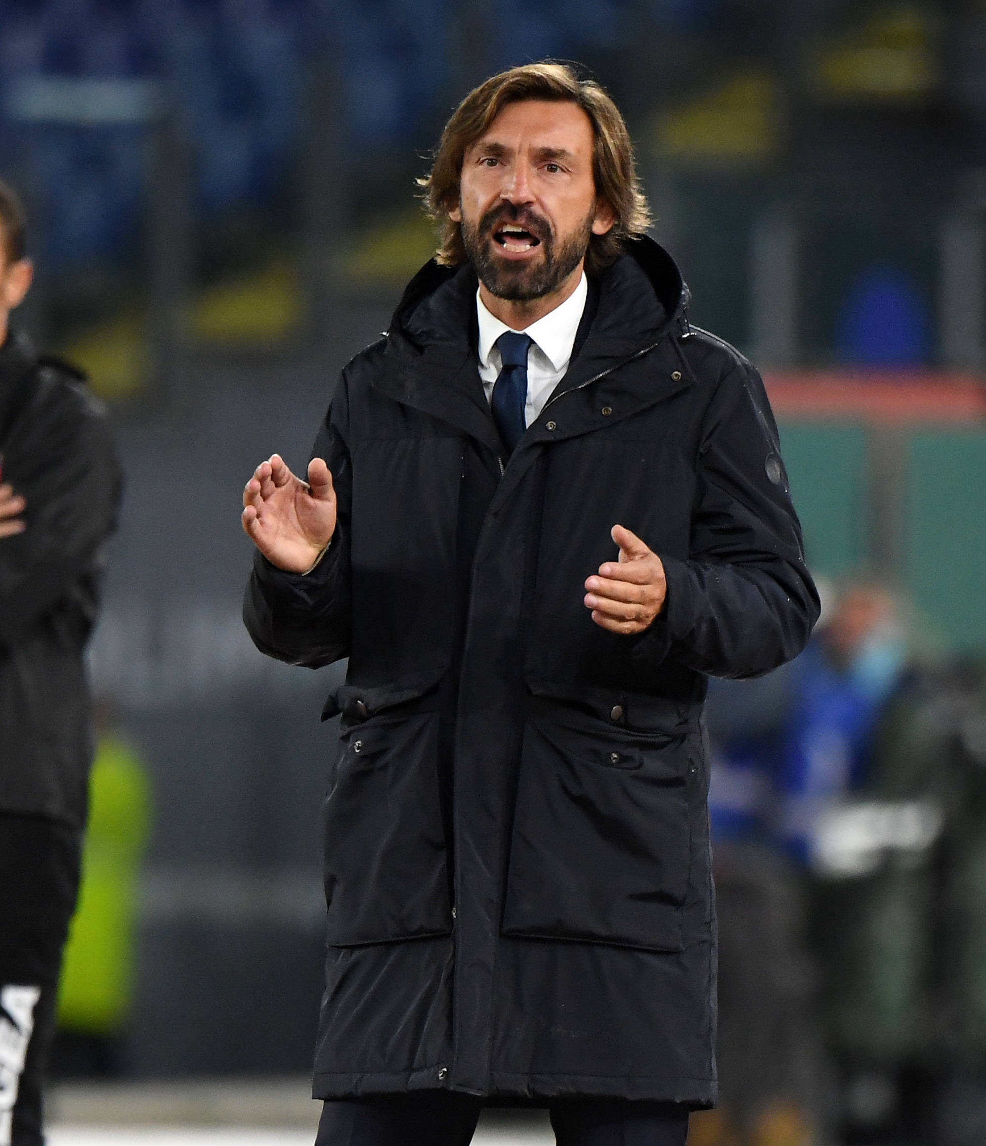 崭露头角 崭露头角