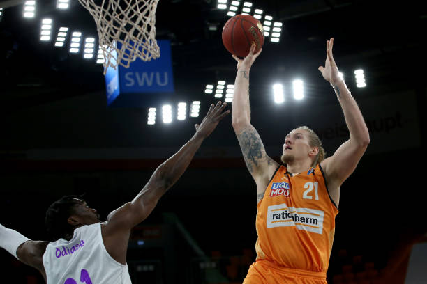 让他离联盟 让他离联盟