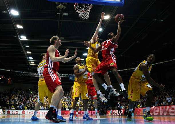 单打决赛中 单打决赛中