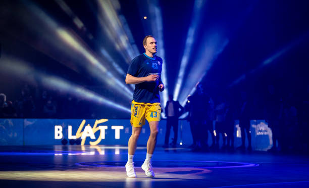 而是通过控 而是通过控