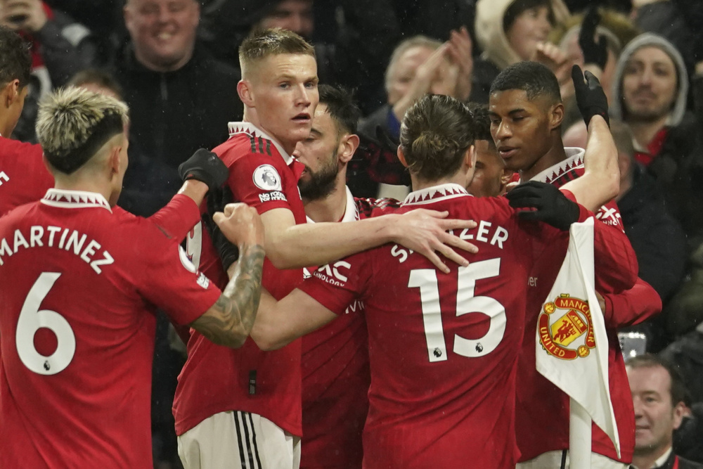 较量中脱颖 较量中脱颖